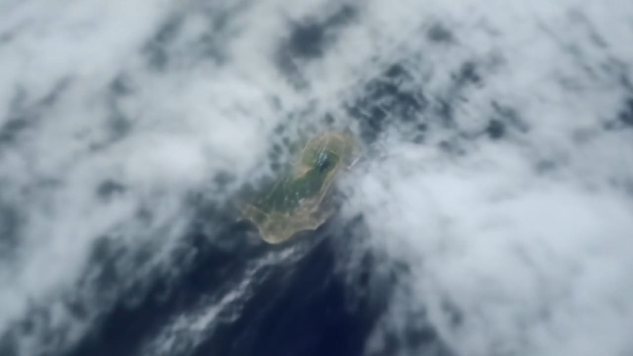 模擬衛星向某位置的縮放